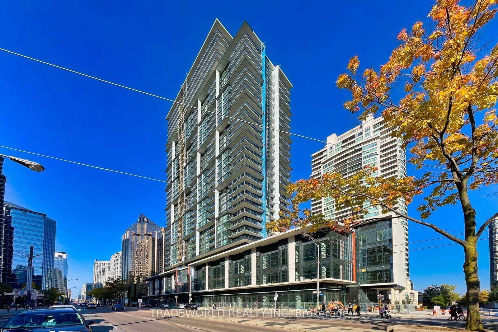 4955 Yonge Street, Unit 805