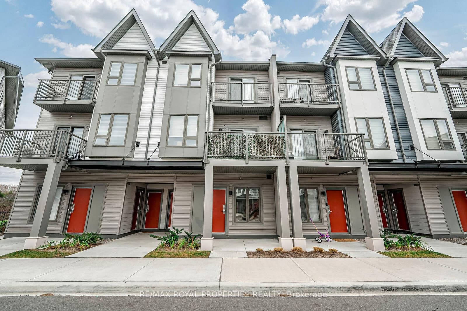 2635 William Jackson Drive, Unit 713