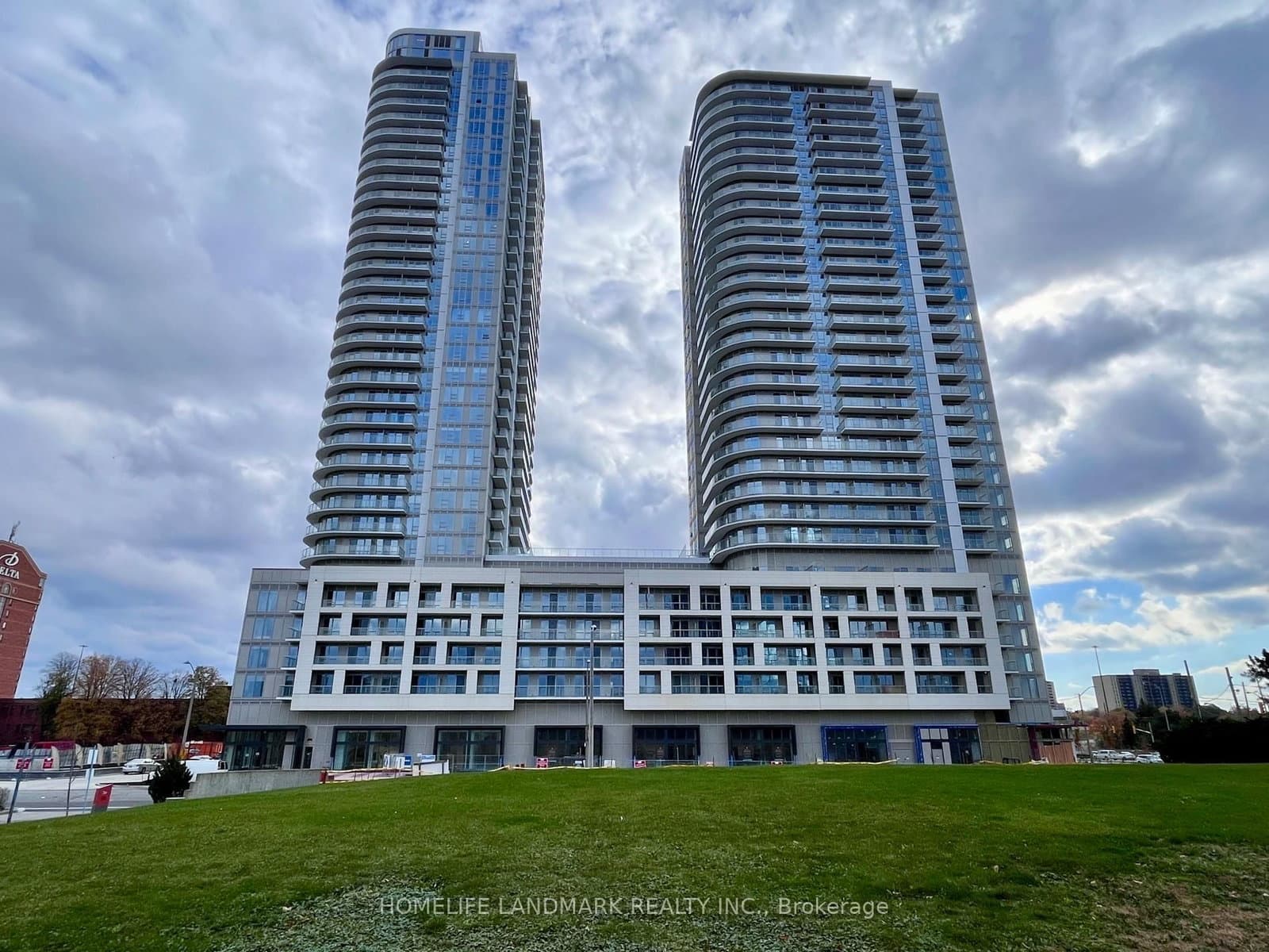 2031 Kennedy Road, Unit 1126