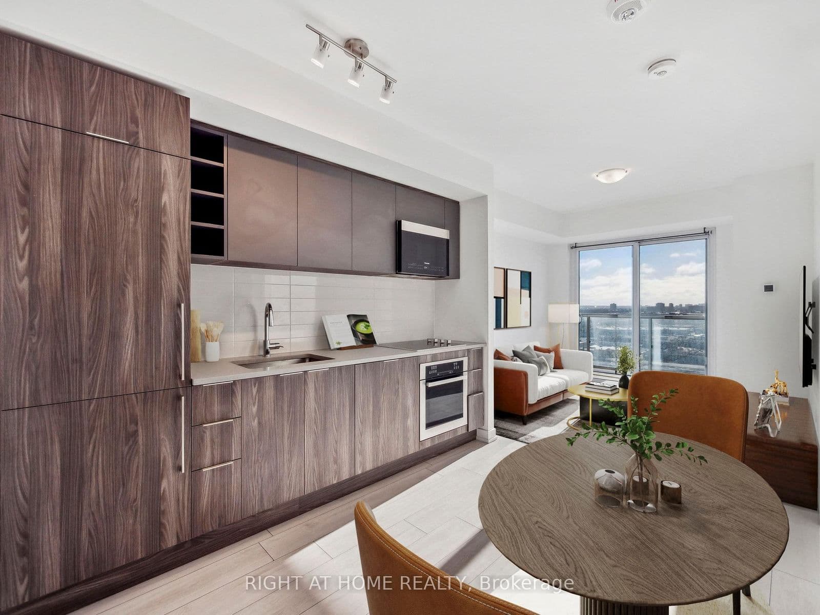 2031 Kennedy Road, Unit 1615