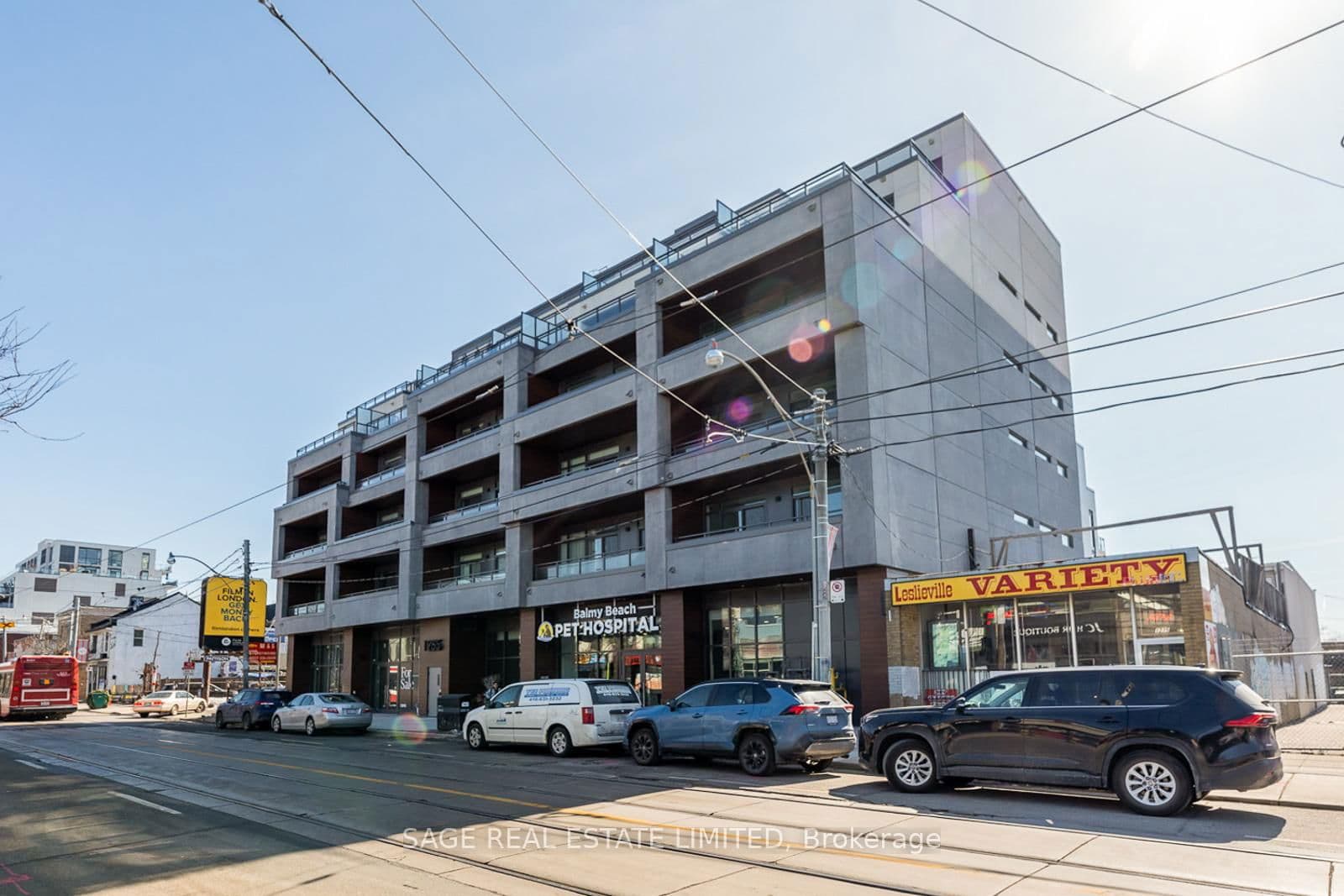 1285 Queen Street E, Unit 407