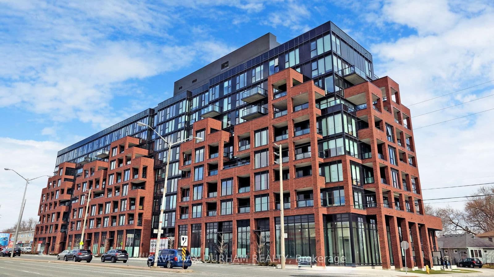 2799 Kingston Road, Unit 318