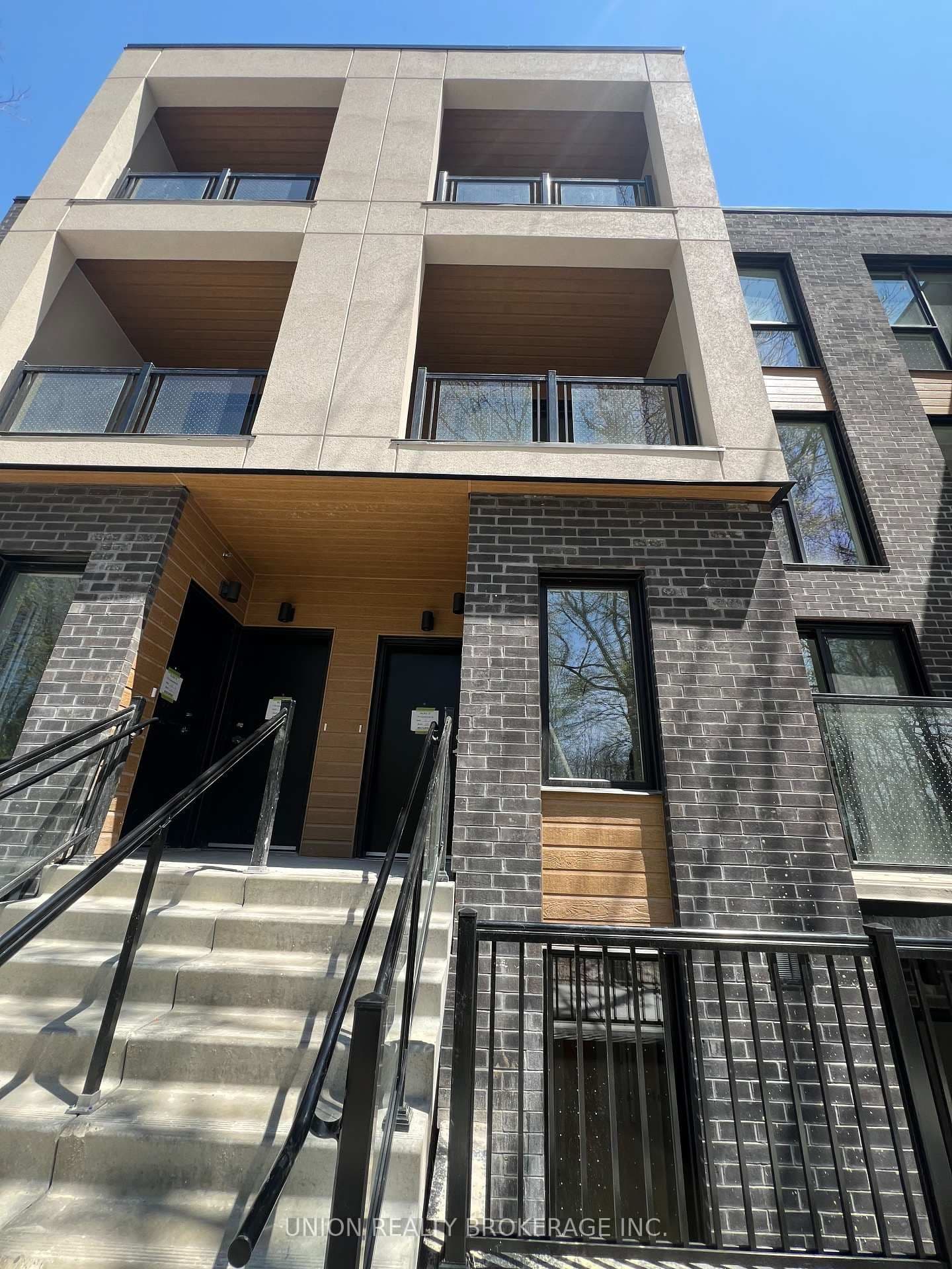 172 Clonmore Drive, Unit Blk D, Unit #15
