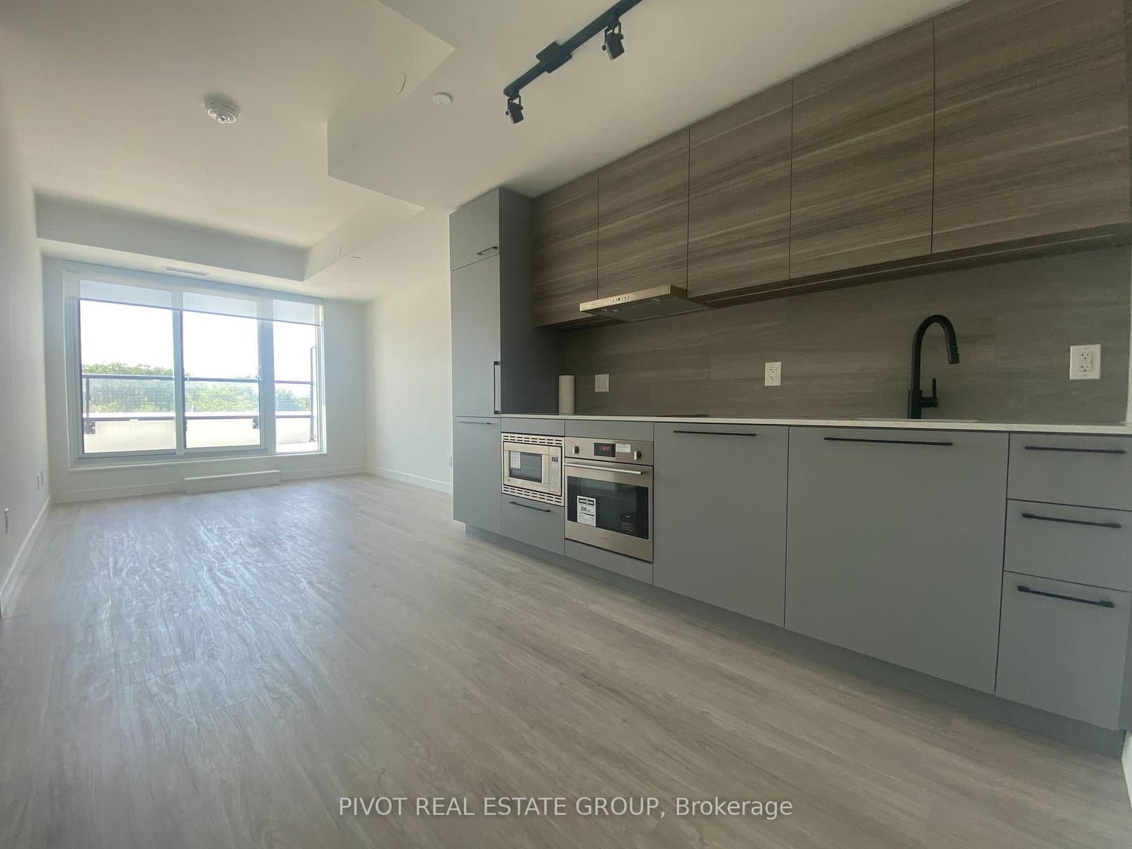 1050 Eastern Avenue, Unit 518