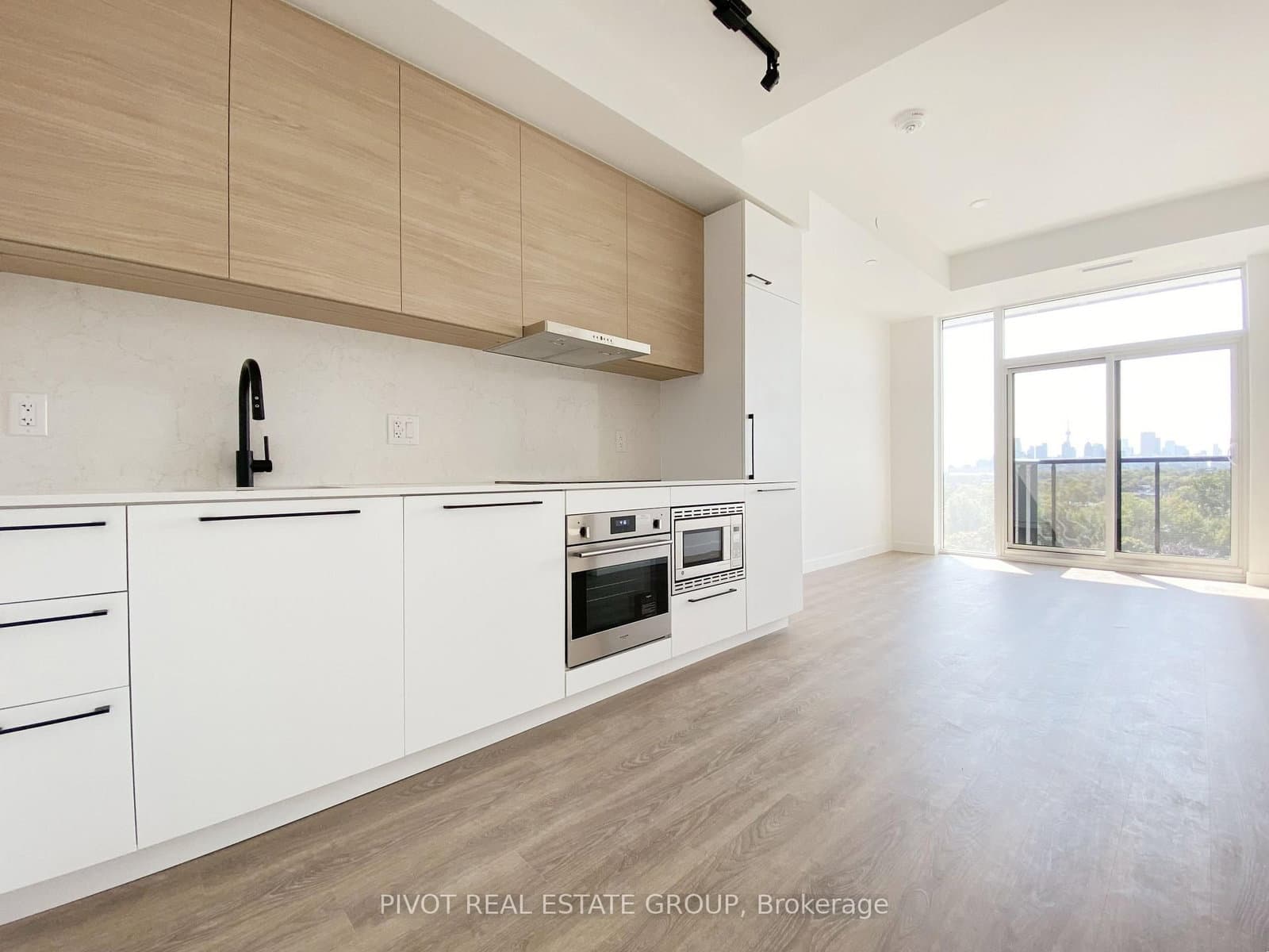 1050 Eastern Avenue, Unit 814