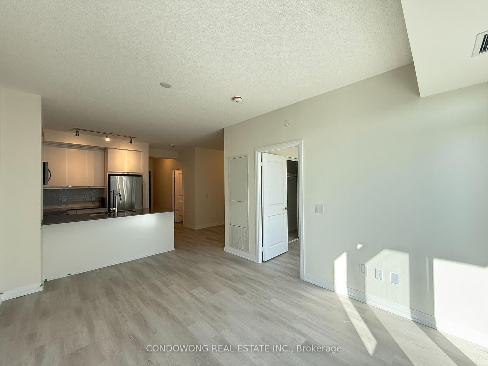 3270 Sheppard Avenue E, Unit 823