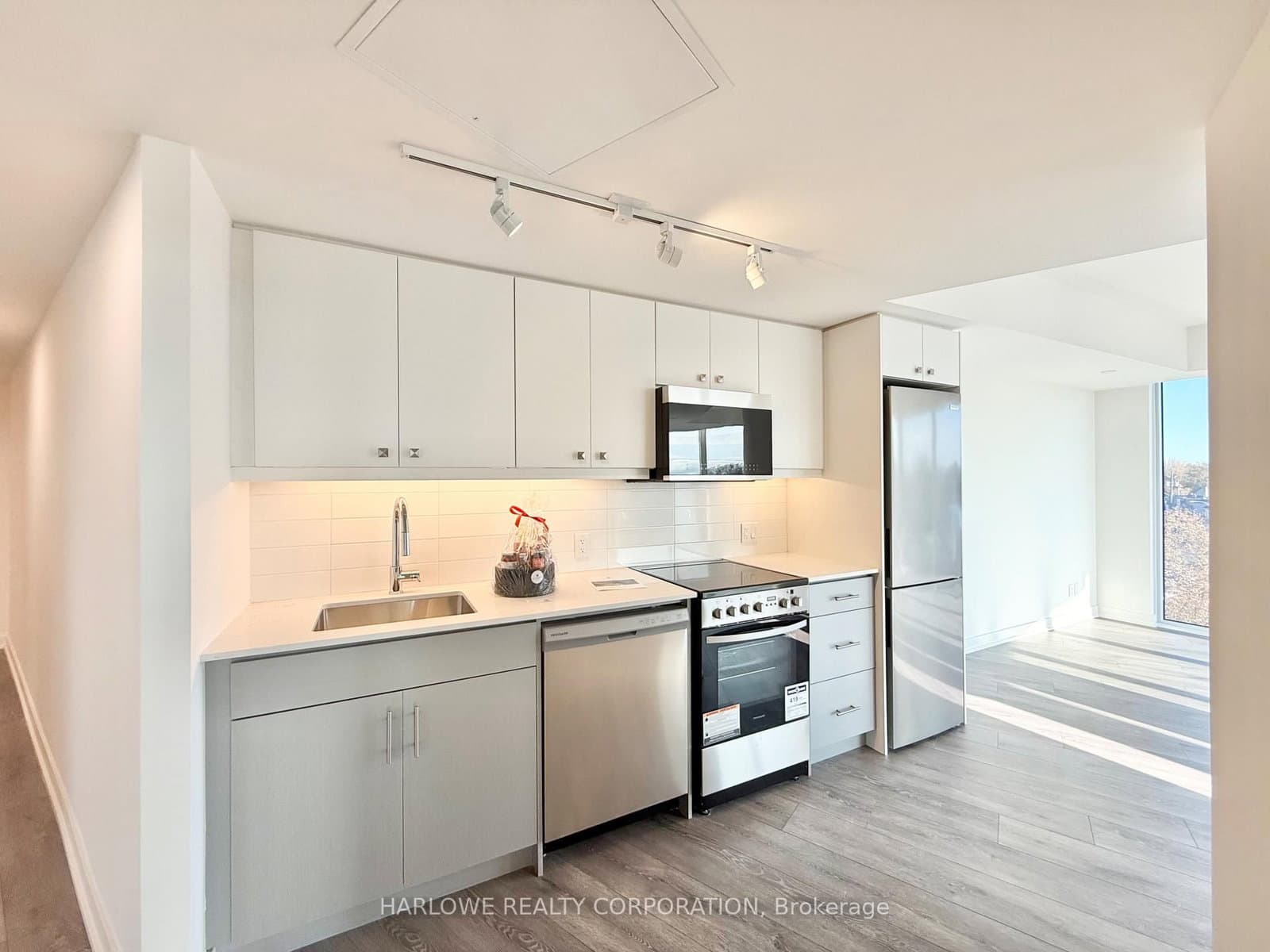 2 Manderley Drive, Unit 518