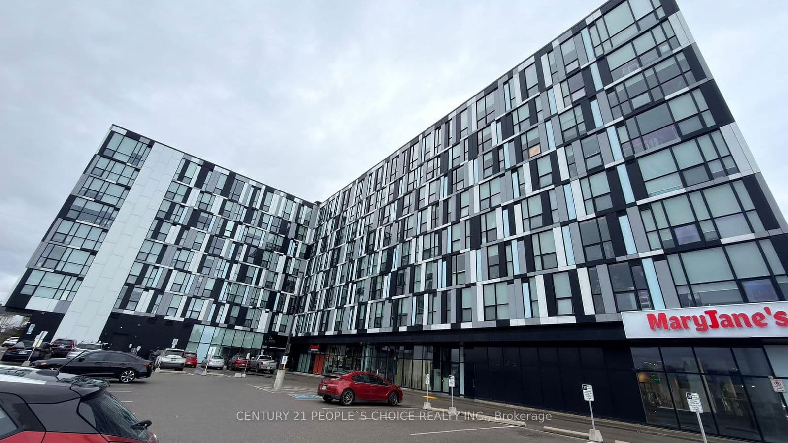 #827 - 1900 Simcoe Street N