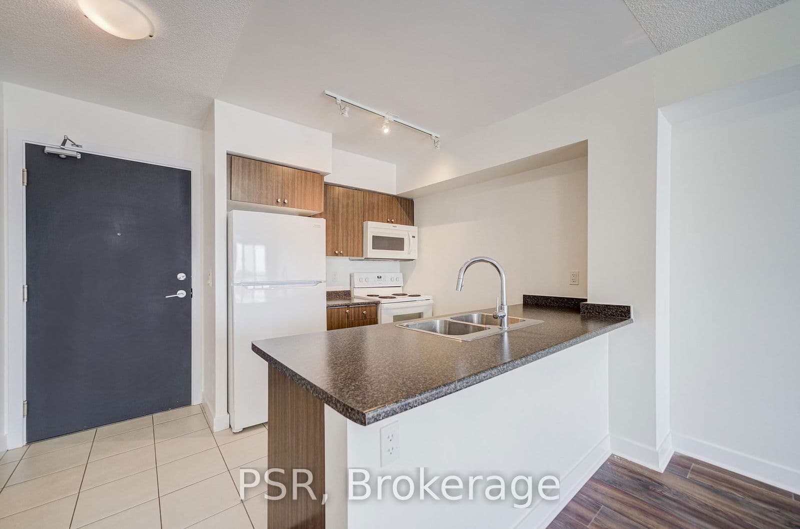 8 Trent Avenue, Unit 1107