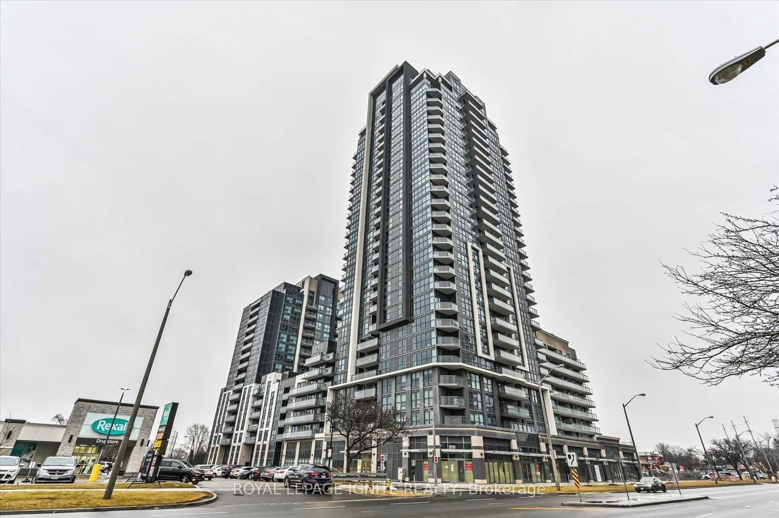 #514 - 30 Meadowglen Place