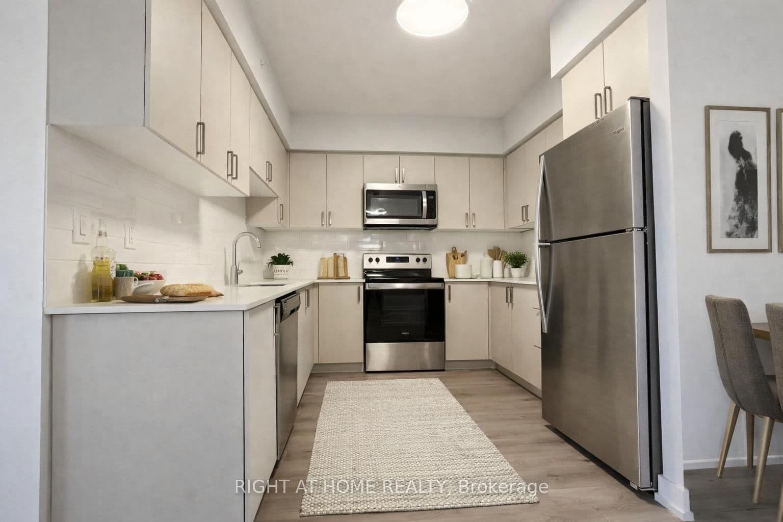 1475 Whites Road, Unit 403