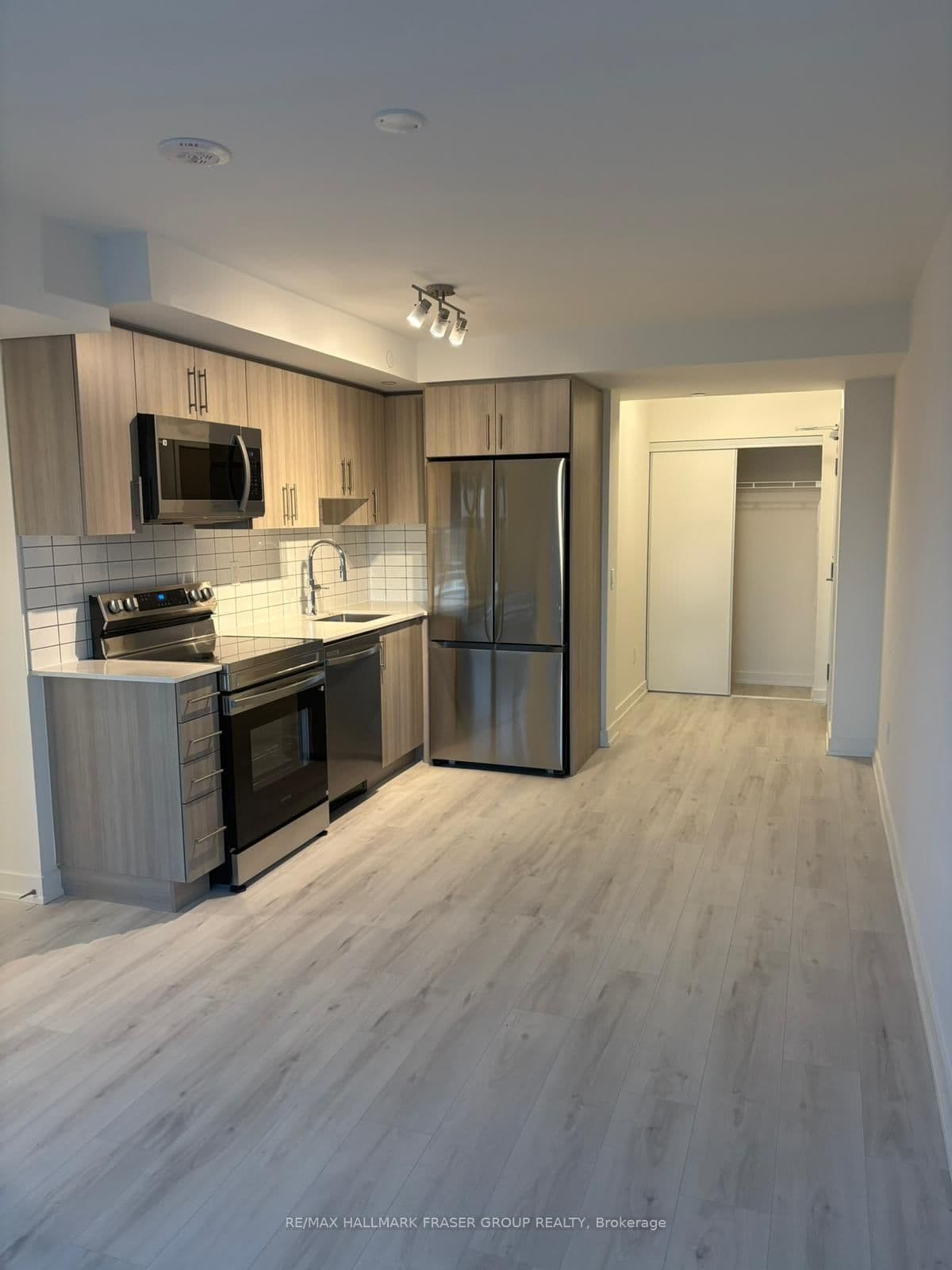 1010 Sandy Beach Road, Unit 1102