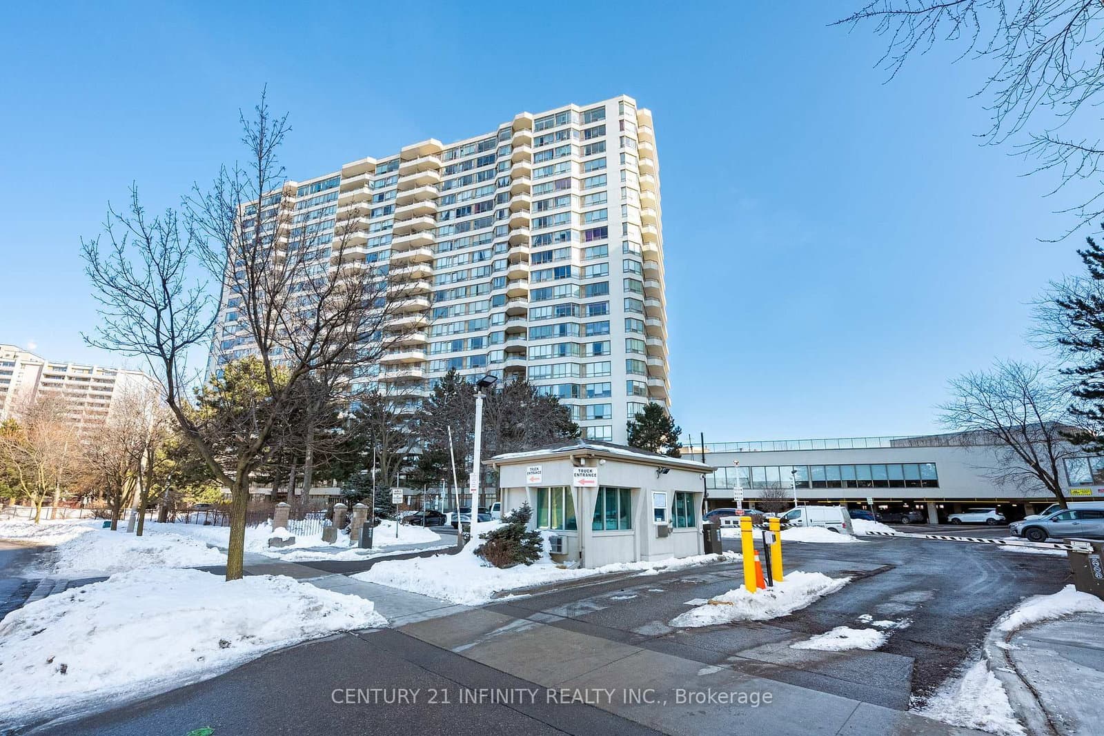 #1206 - 5 Greystone Walk Drive
