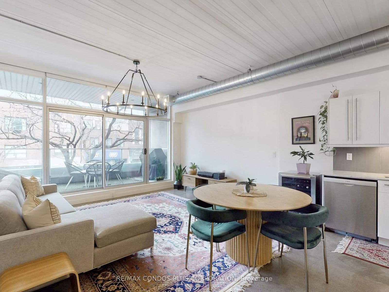 #201 - 747 Queen Street E