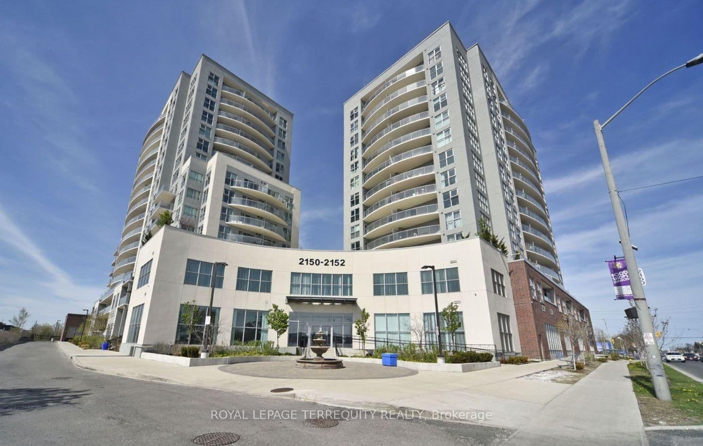 #1107 - 2152 Lawrence Avenue E