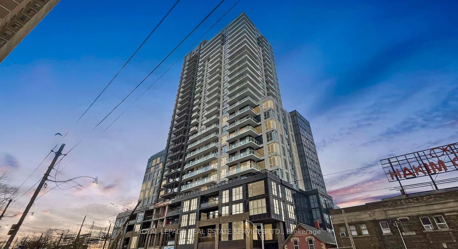 286 Main Street, Unit 1211