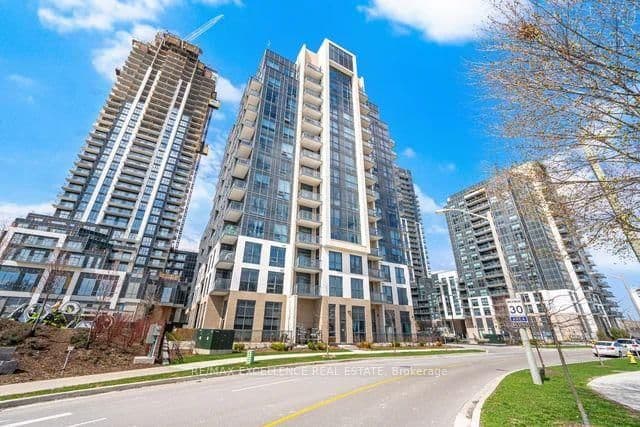 #309 - 10 Meadowglen Place