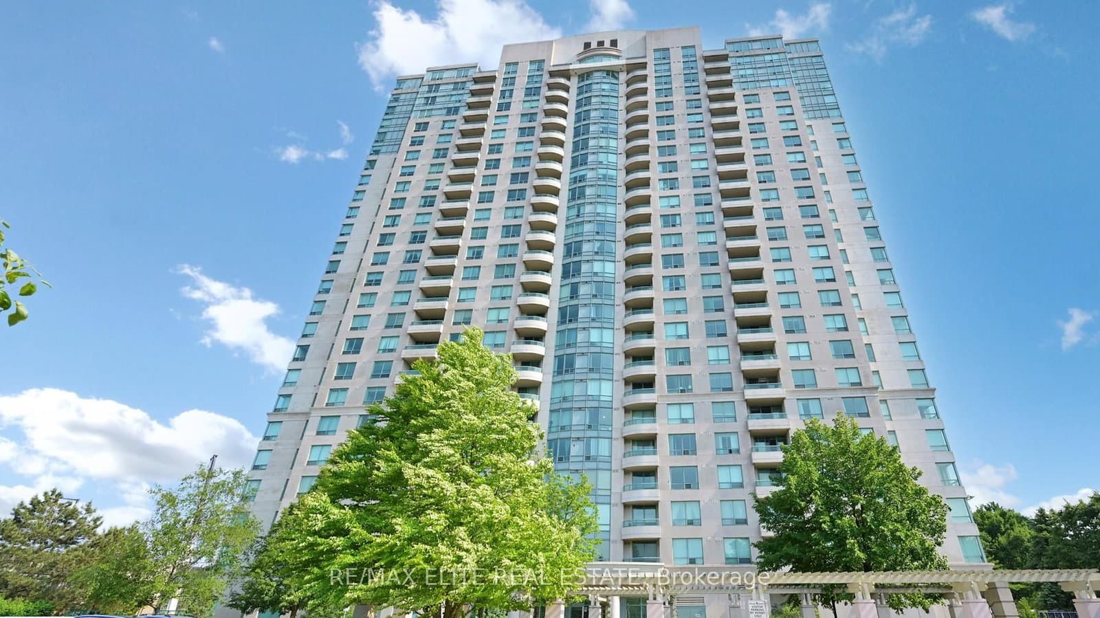 #2401 - 61 Town Centre Court