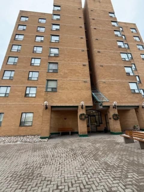 #812 - 1665 Pickering Parkway