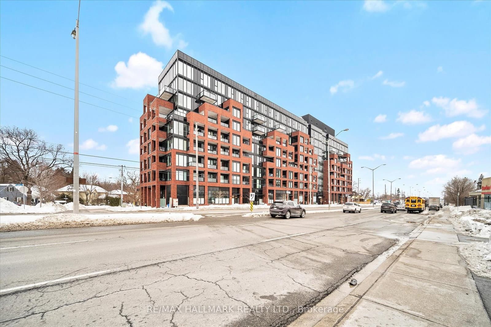 #619 - 2799 Kingston Road