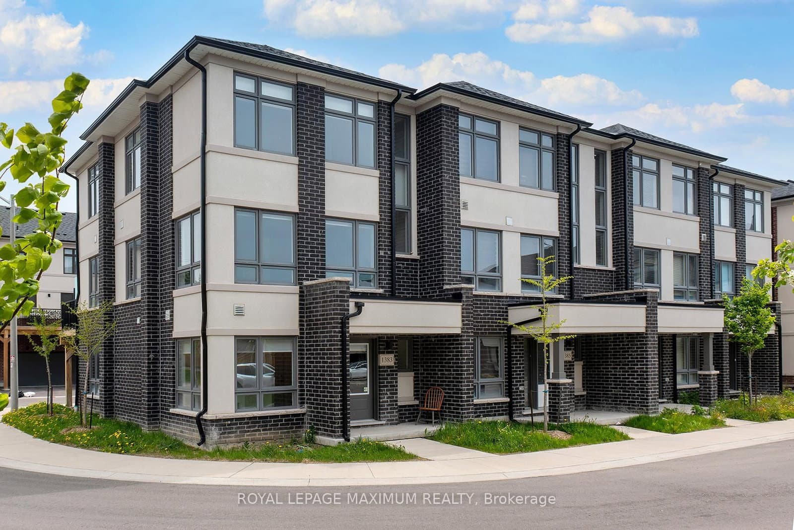 1383 Brandenton Path