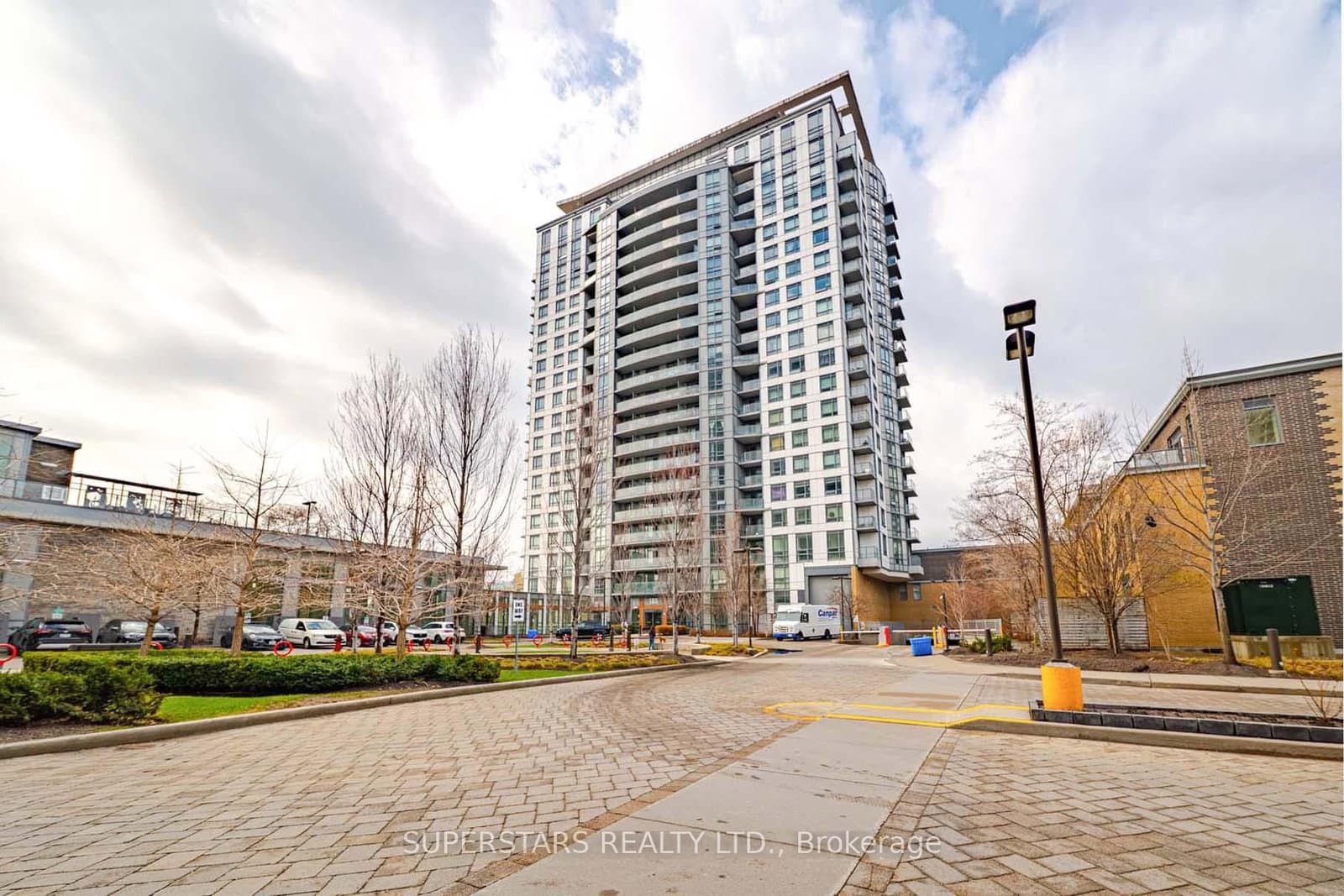 #2009(PH9) - 185 Bonis Avenue