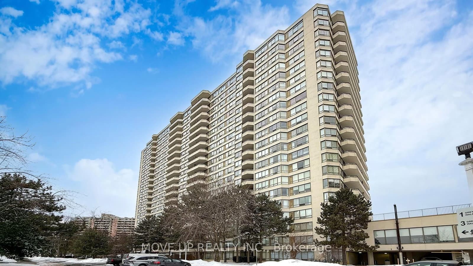 #1511 - 5 Greystone Walk Drive