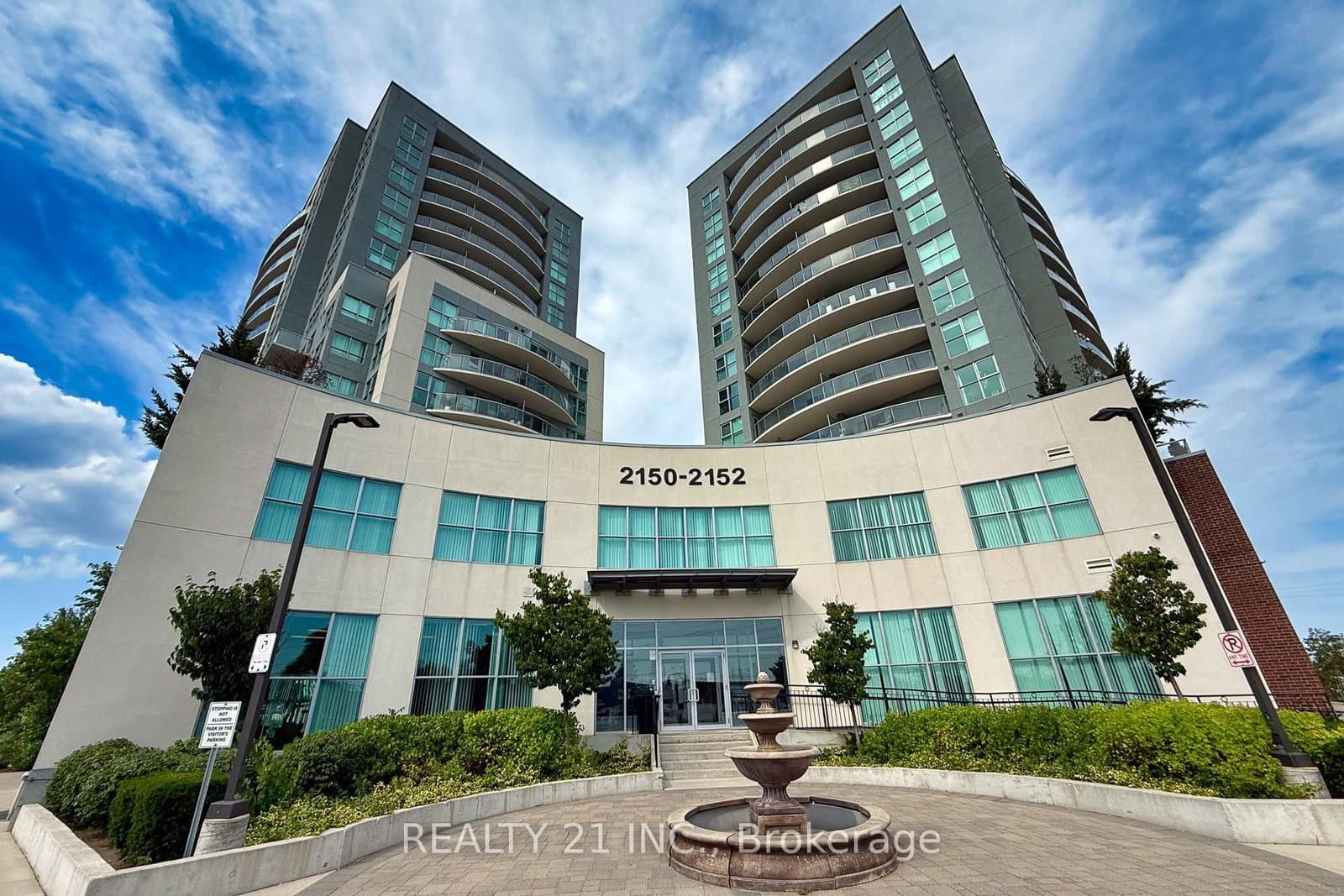#1203 - 2152 Lawrence Avenue E