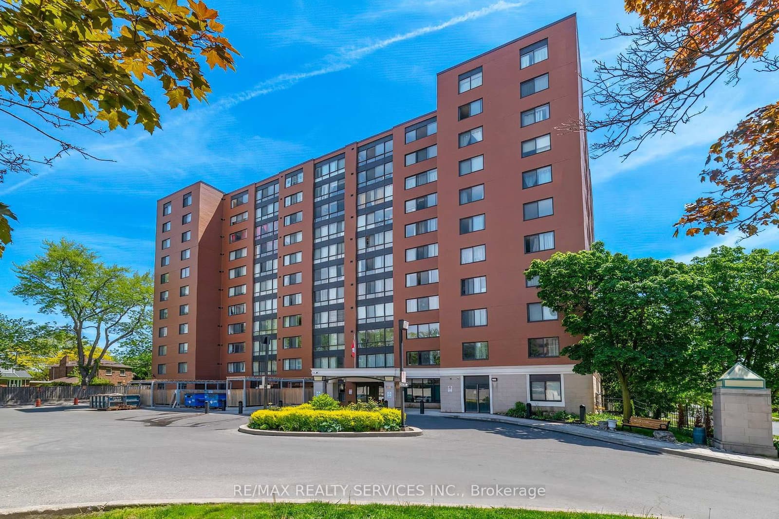 #208 - 1665 Victoria Park Avenue