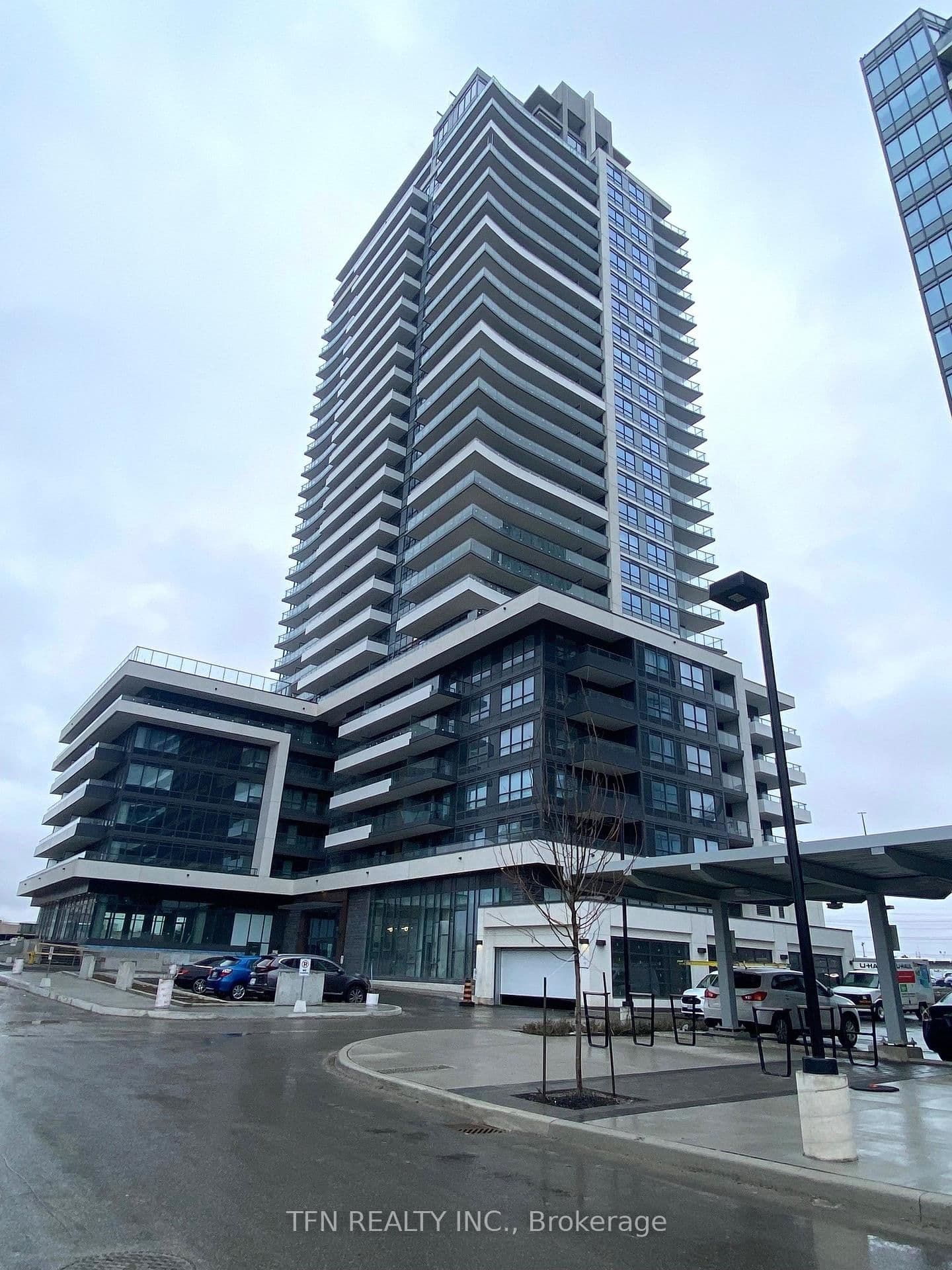 1455 Celebration Drive, Unit 1907