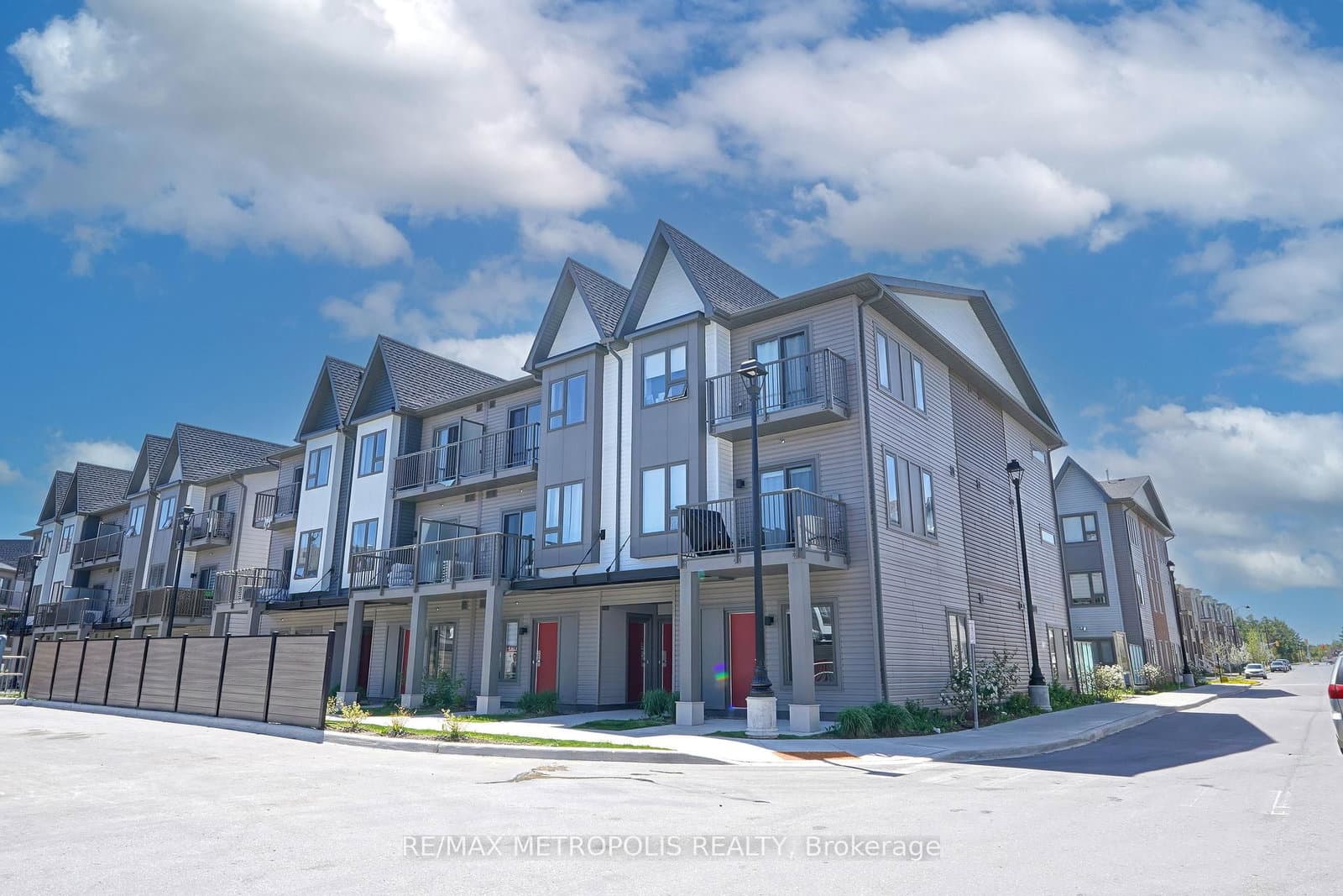 2635 William Jackson Drive, Unit 207