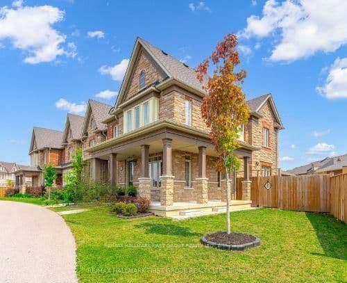 1175 Church Street N