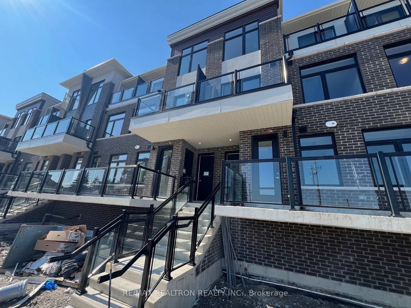 755 Omega Drive, Unit 220