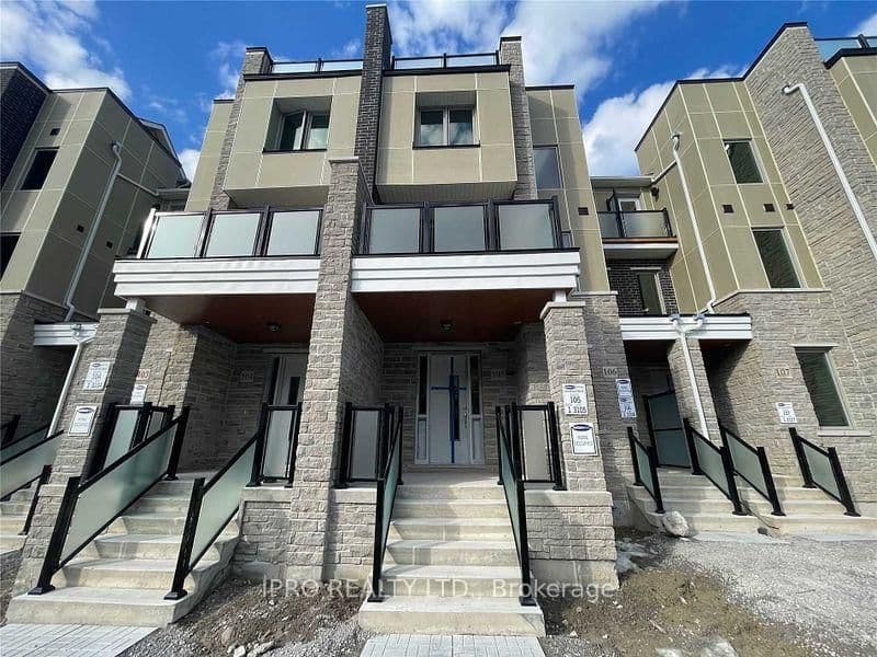 1034 Reflection Place, Unit 105