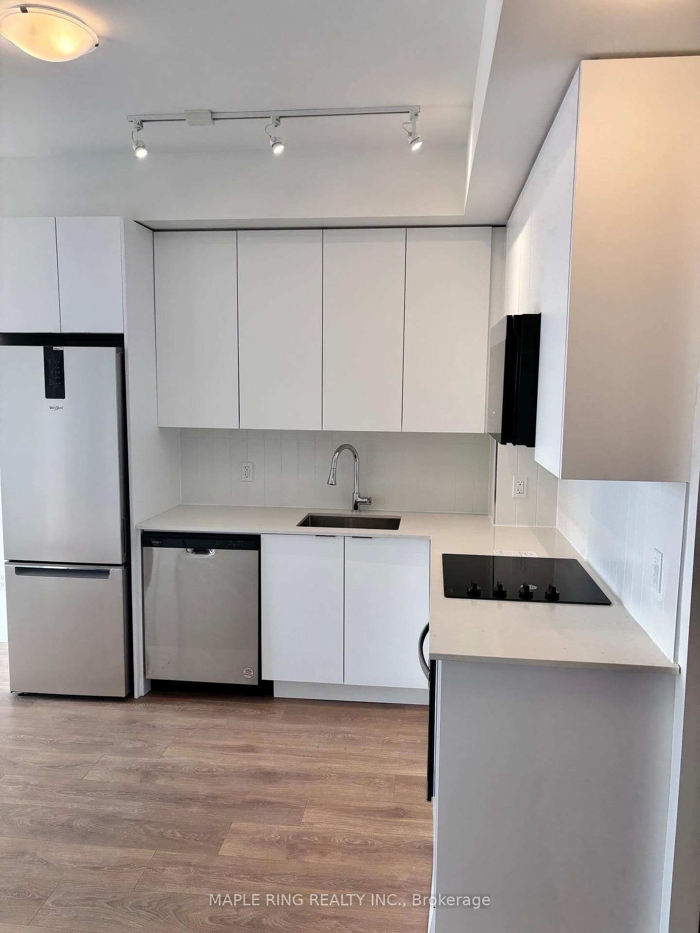 10 Abeja Street, Unit 1321