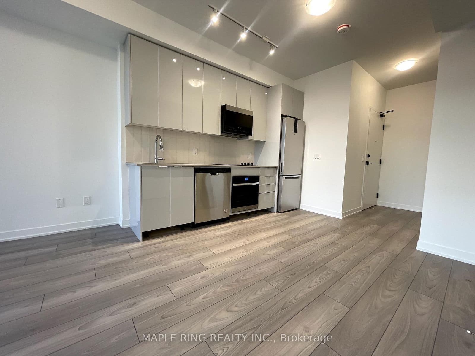 10 Abeja Street, Unit 1912