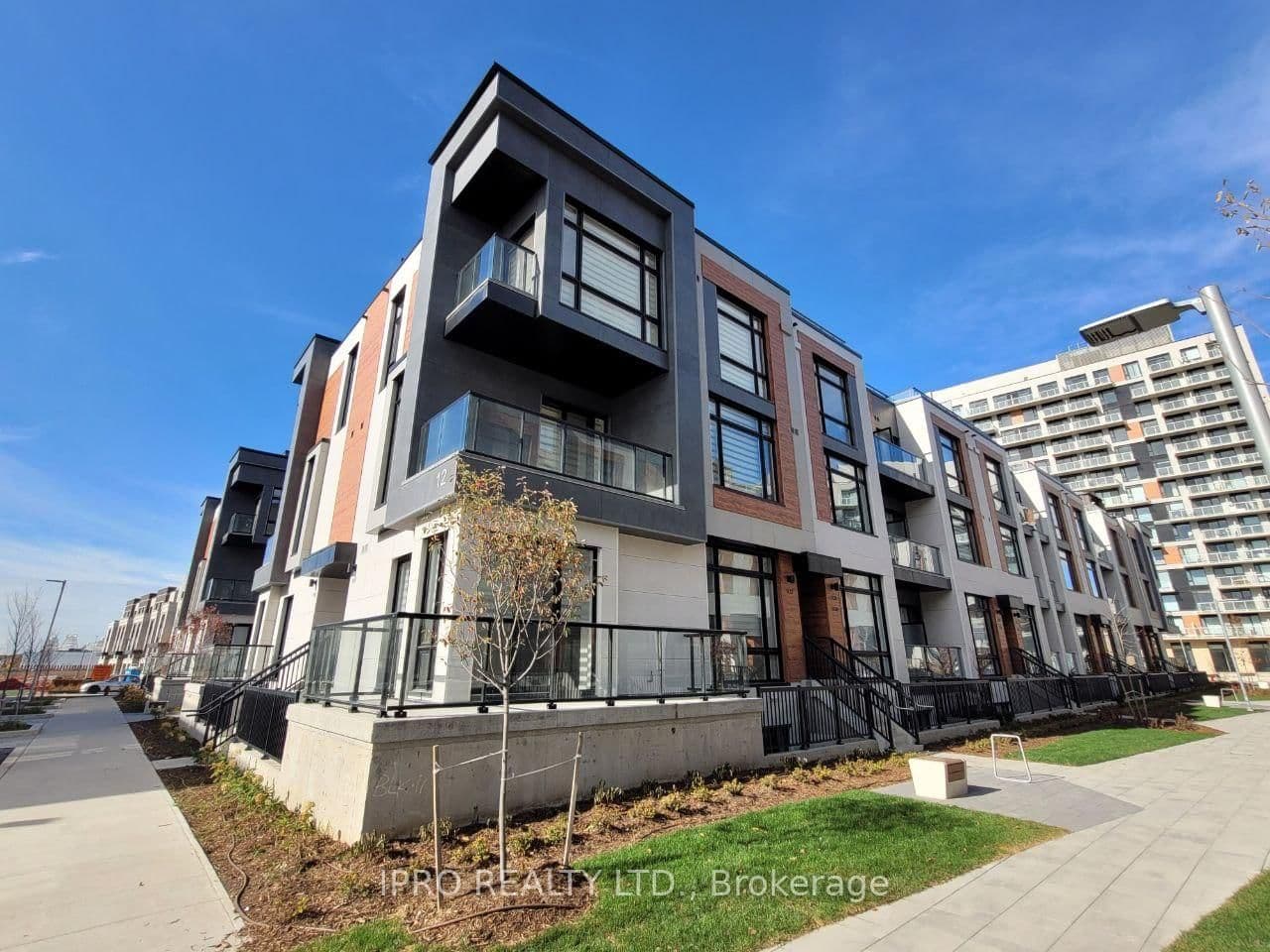 12 David Eyer Road, Unit 1132