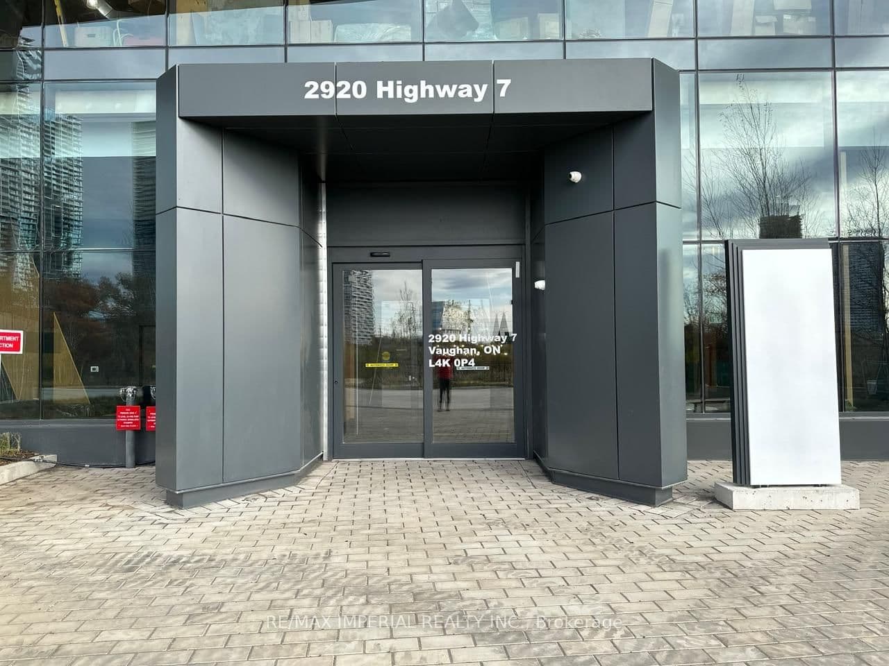 2920 HWY 7, Unit 2406