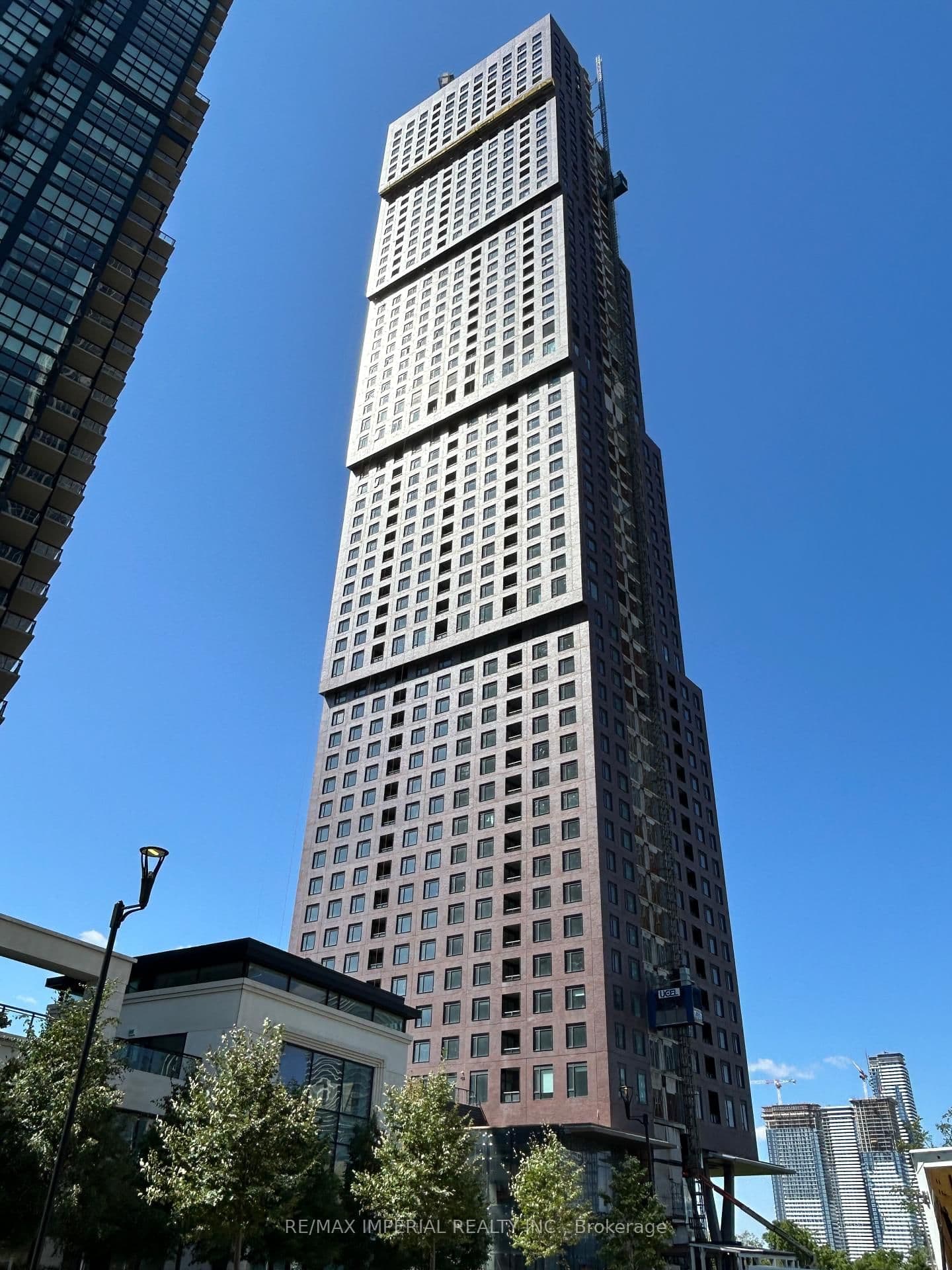 2920 Highway 7 Road, Unit 1106