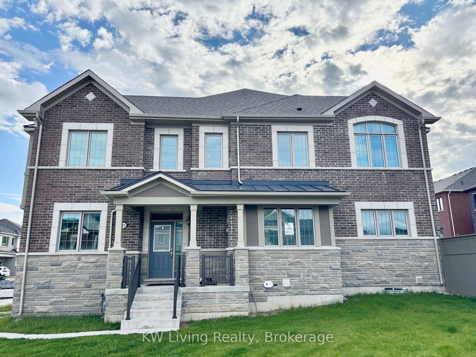 272 Beaverbrae Drive