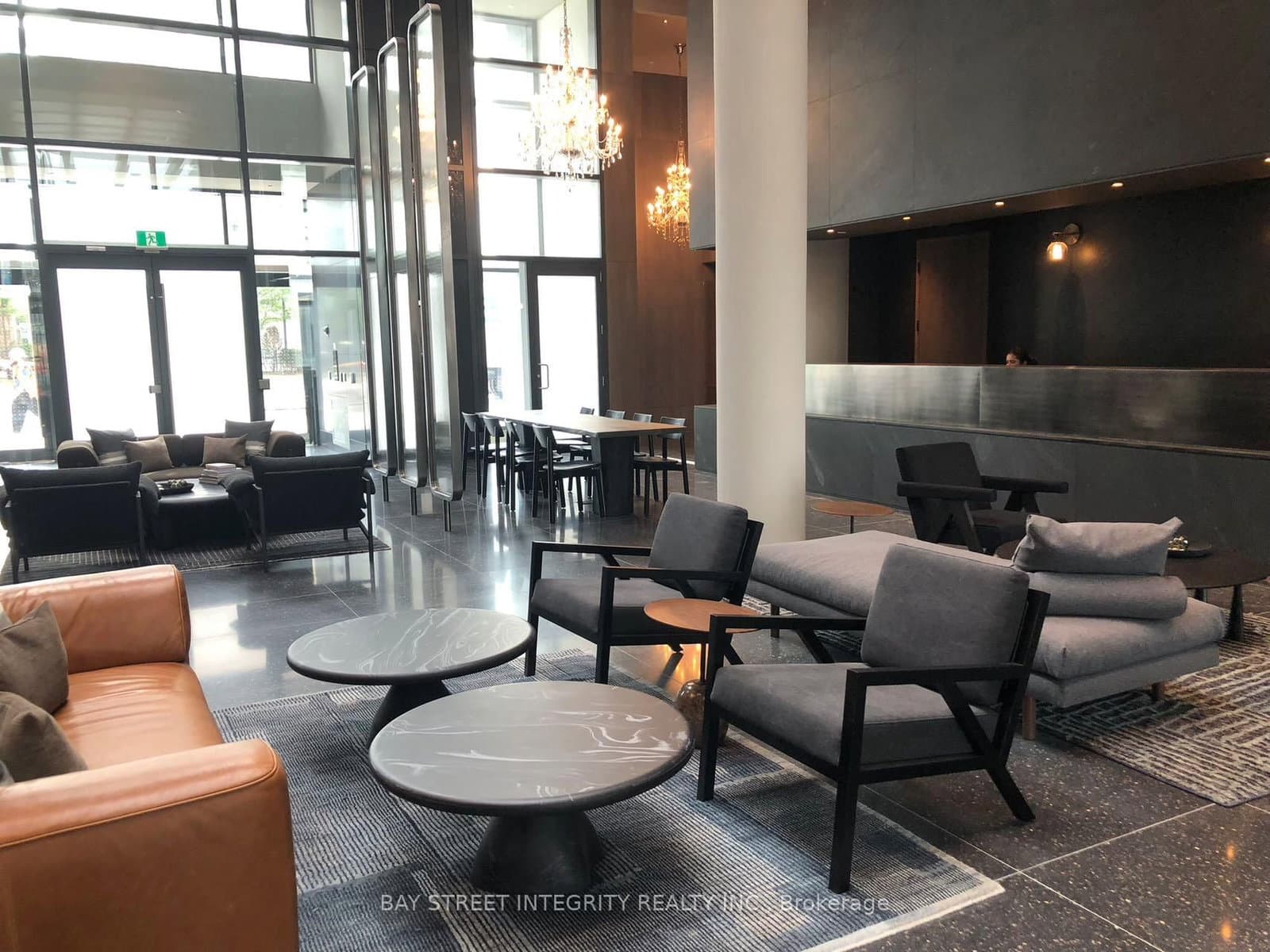 28 Interchange Way, Unit 2105