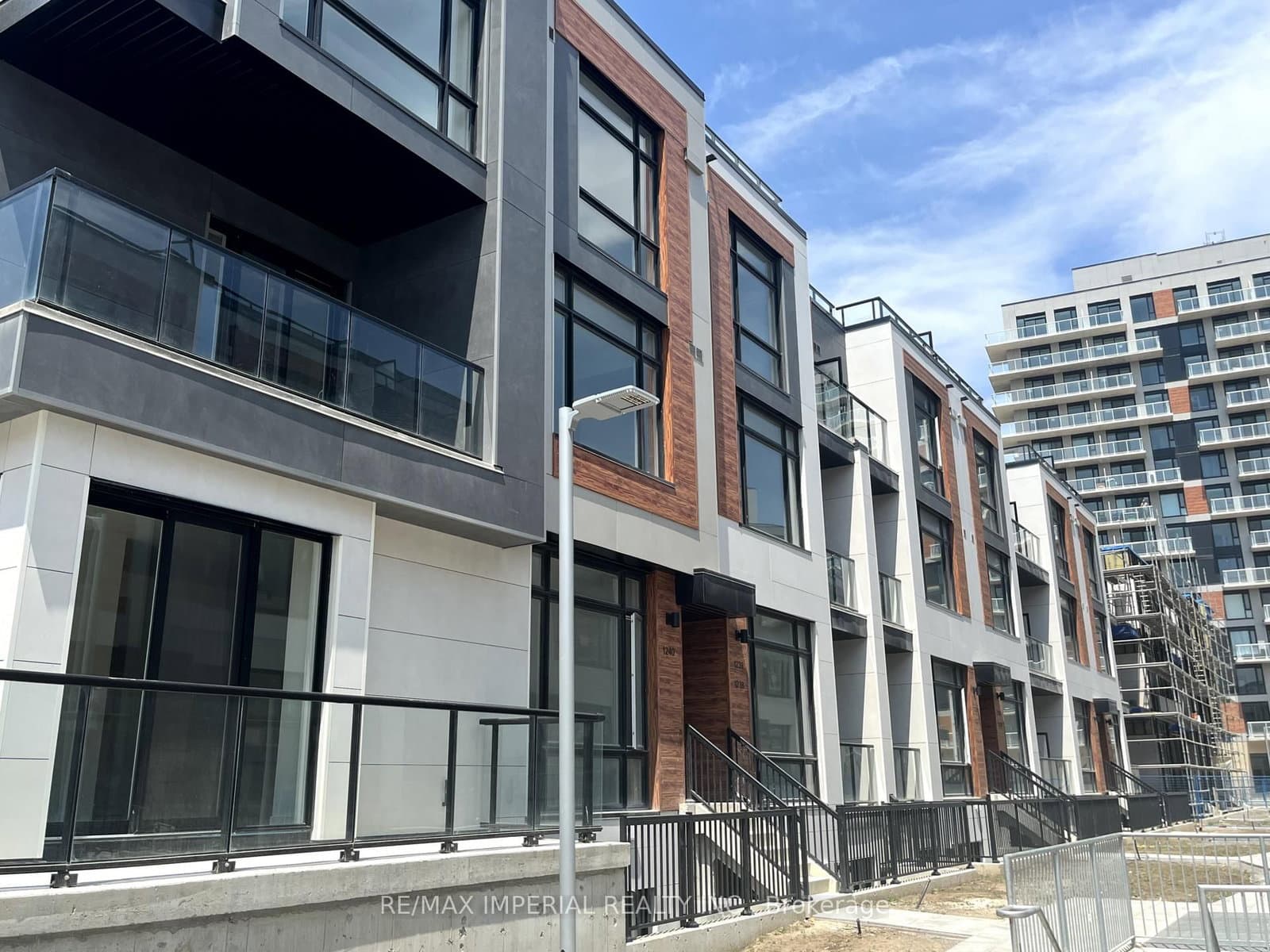 10 David Eyer Road, Unit 1239