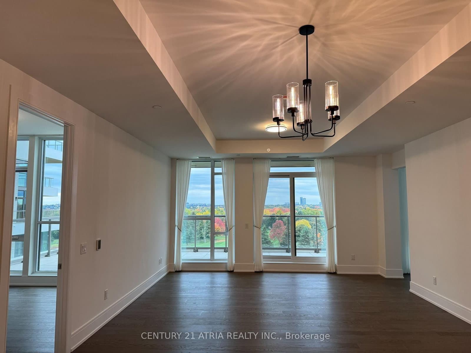 397 Royal Orchard Boulevard, Unit 605