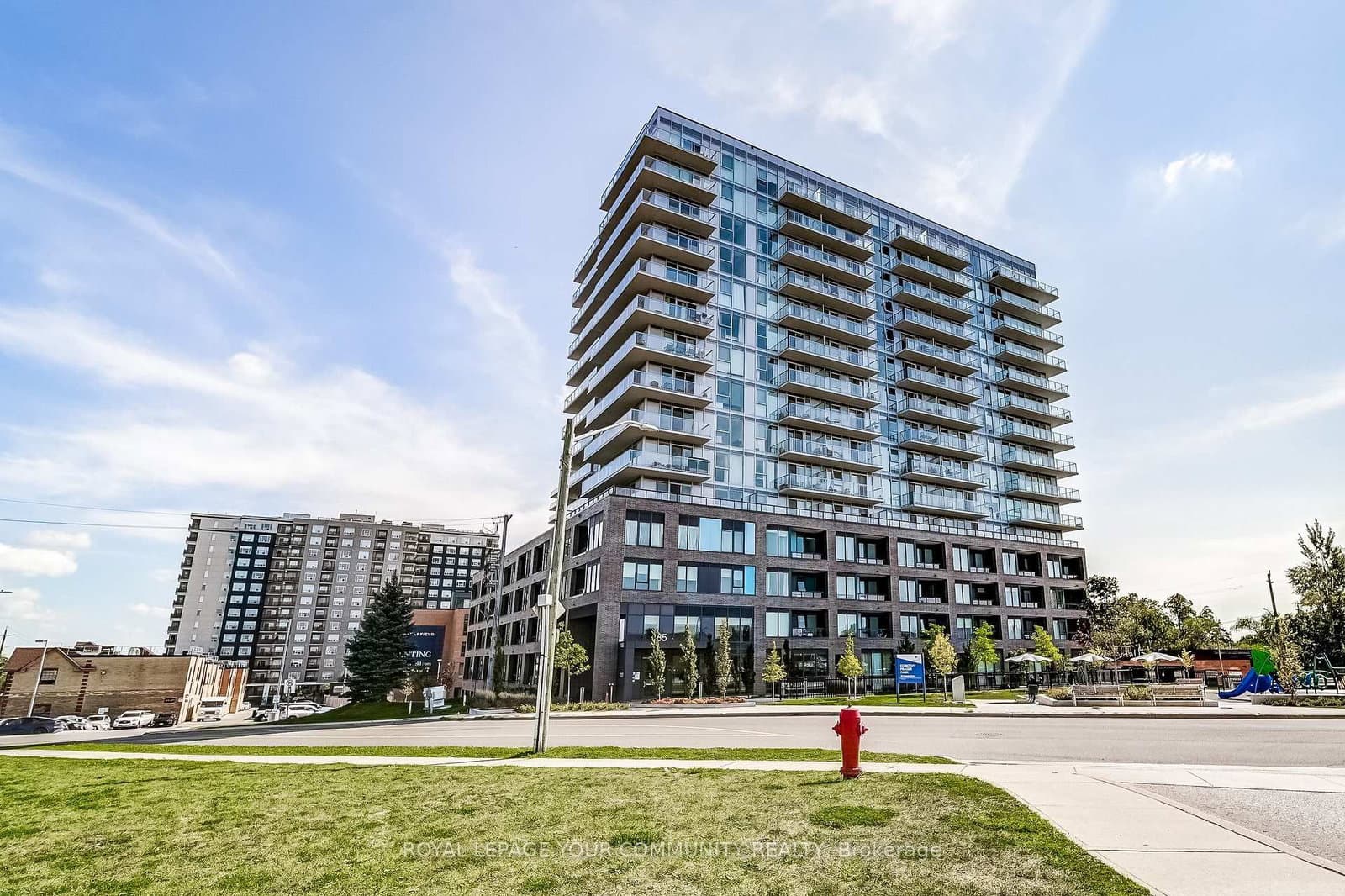 185 Deerfield Road, Unit 1110