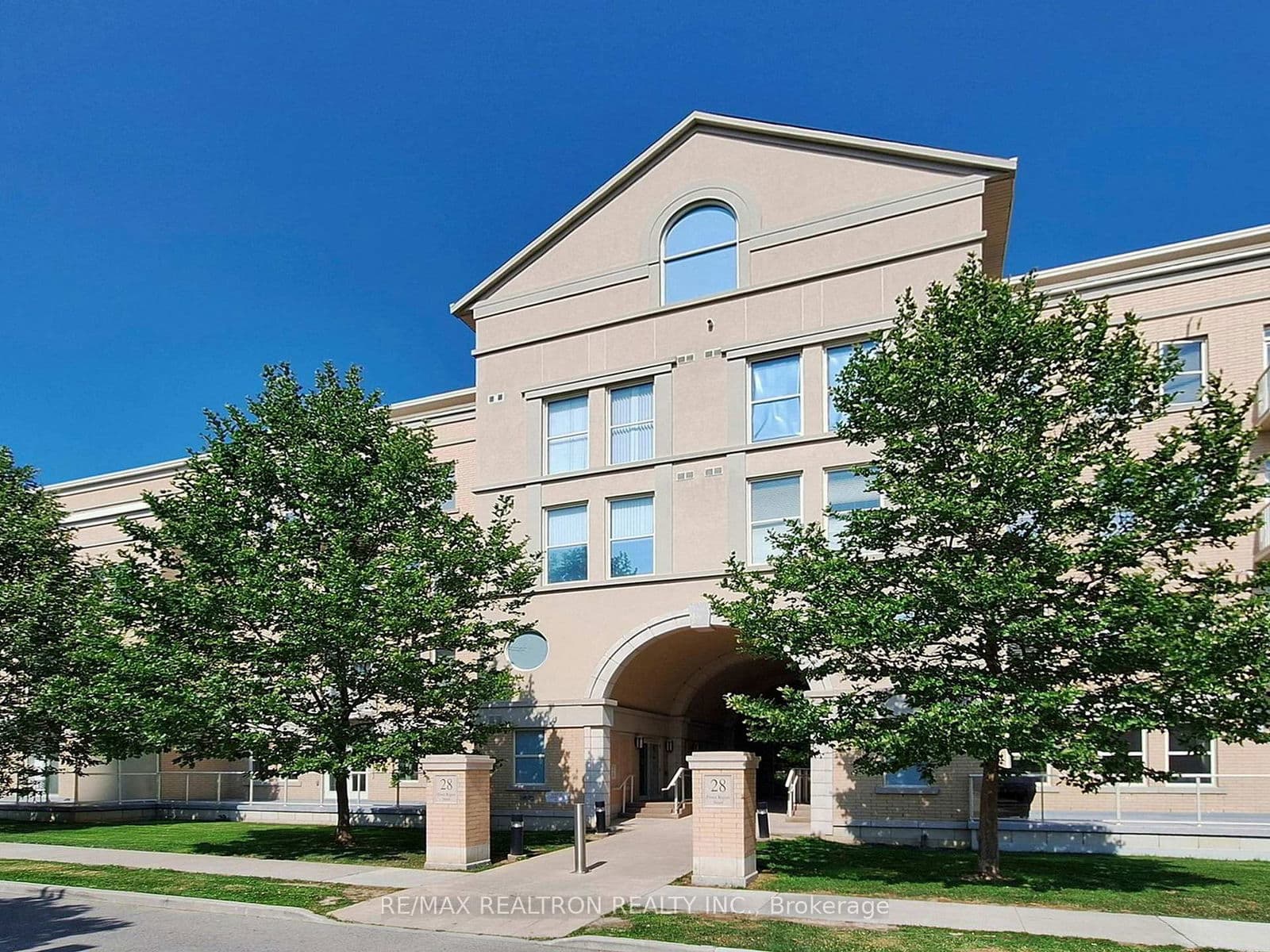 #126 - 28 Prince Regent Street