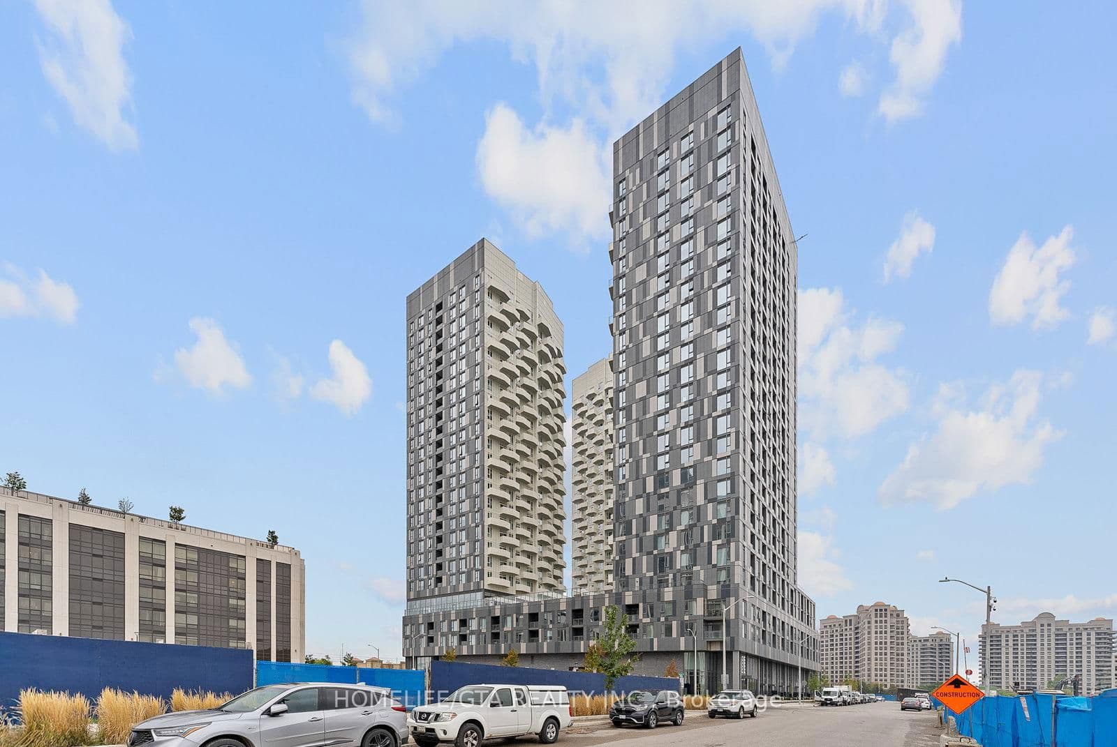 10 Abeja Street, Unit 1119