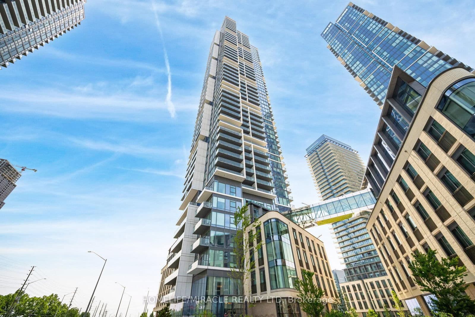 #3907 - 7890 Jane Street