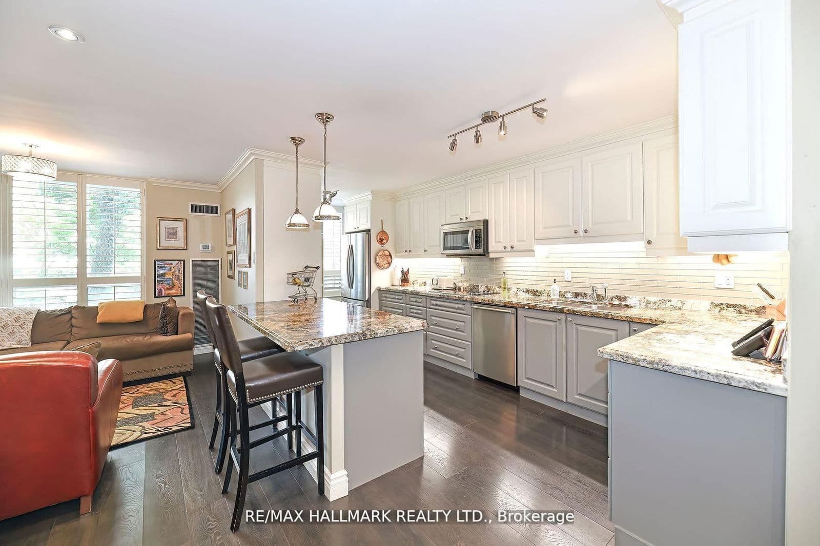 #105 - 333 Clark Avenue