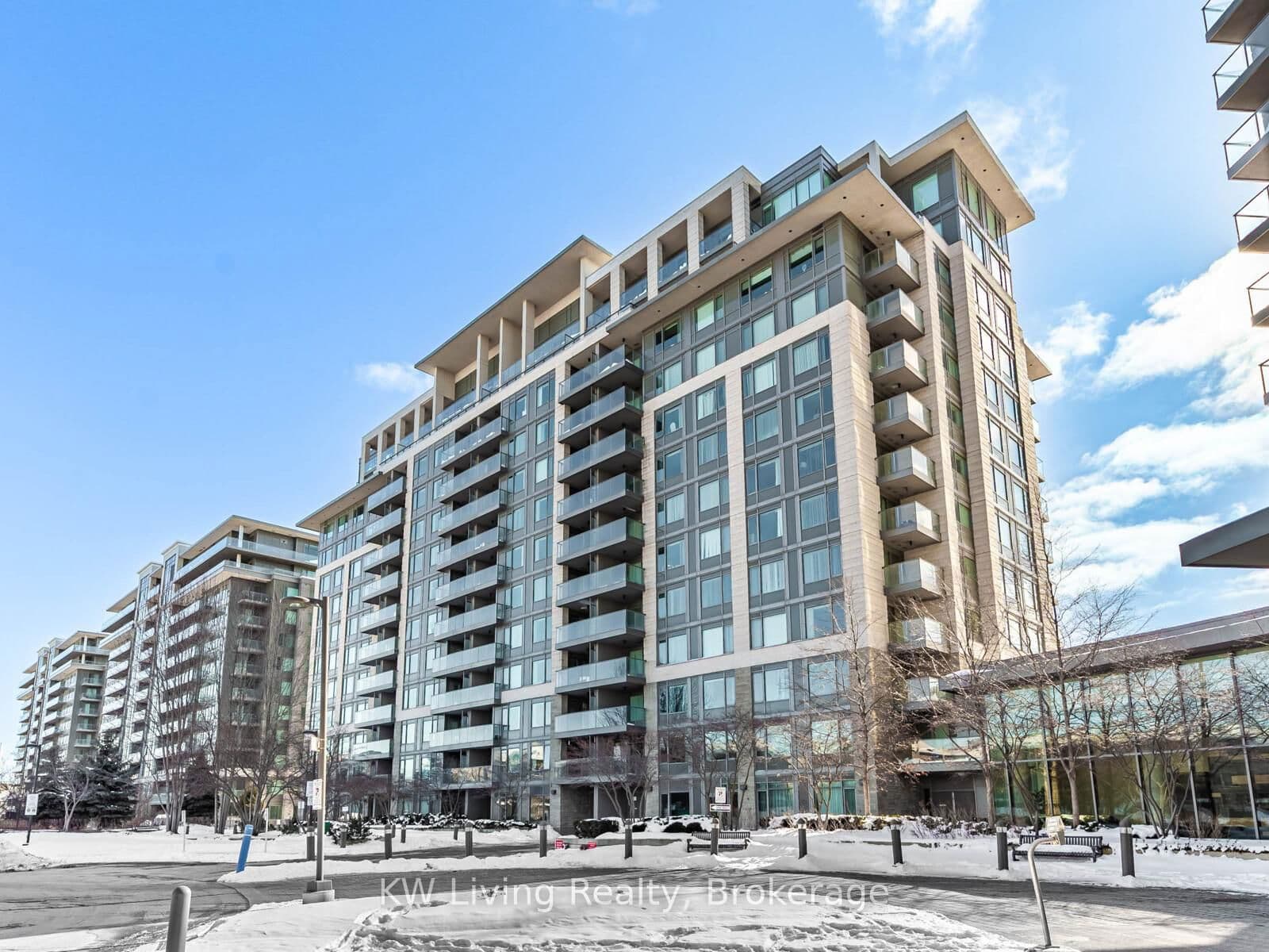 #115 - 273 South Park Road