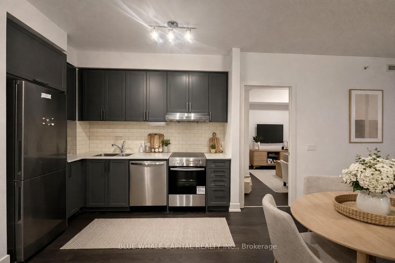 #203E - 278 Buchanan Drive